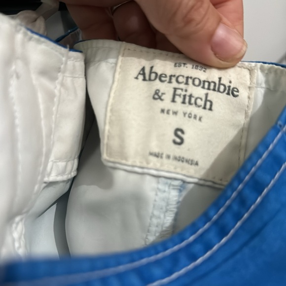 Abercrombie and Finch bathing suit - Picture 3 of 3